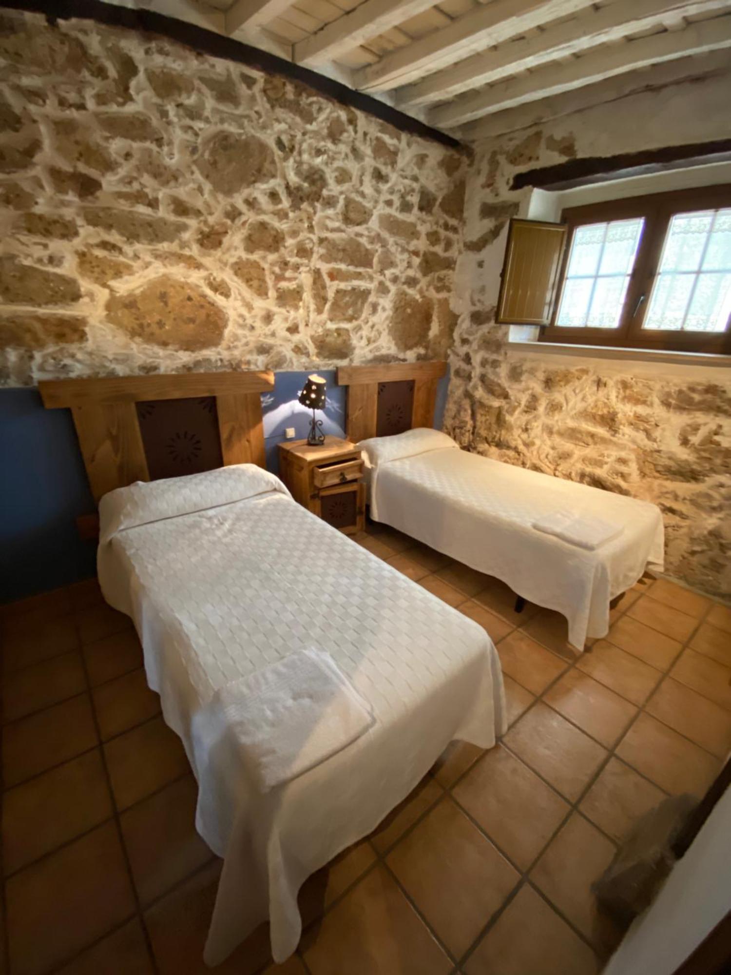 Apartamentos Rurales La Antigua Fonda Канделарио Екстериор снимка