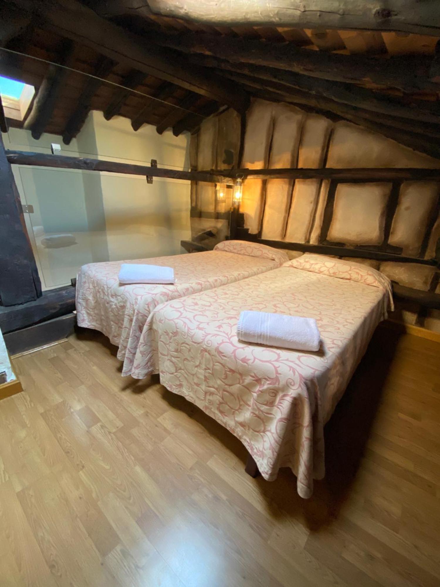 Apartamentos Rurales La Antigua Fonda Канделарио Екстериор снимка